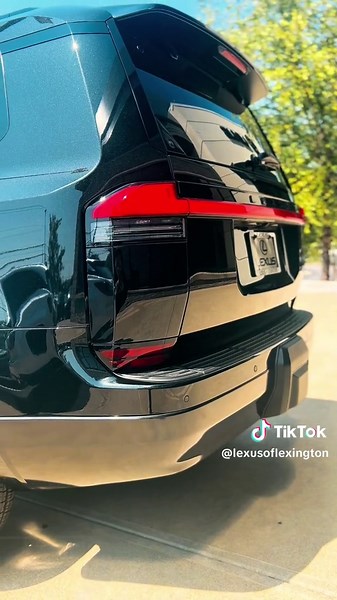 👏👏 The 2024 Lexus GX in Caviar #lexusoflexington #lexus #lexususa #lexusgx #lexusgx550 #gx550 #caviar #lexingtonky #kentucky #CapCut