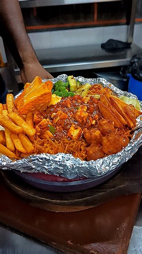 Chef kushal kitchen on Instagram: "Peri Peri Mexicana Sizzler 🤤🔥📌 #viral #song #reels #training #chef"