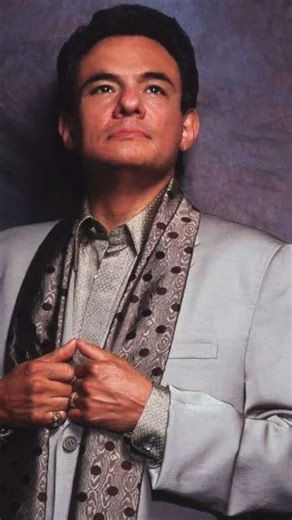 15K views · 325 reactions | La historia detras de la Letra "Almohada" de José José | Intenz Studio | Facebook