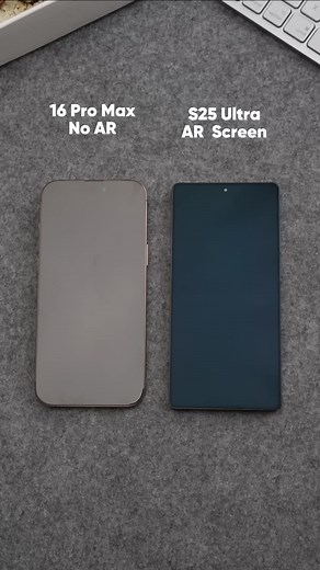 Best Display: Samsung vs iPhone Tech Review