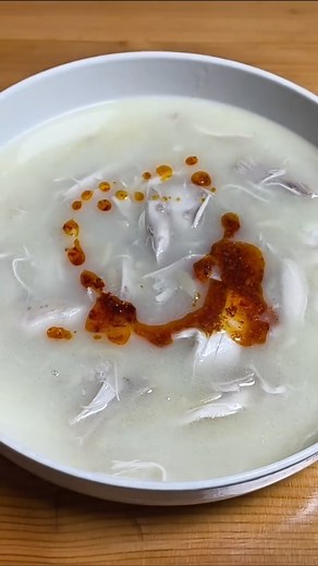 Şehriyeli Tavuk Çorbası