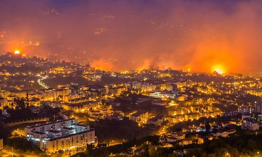 Madeira wildfires tear through homes – video