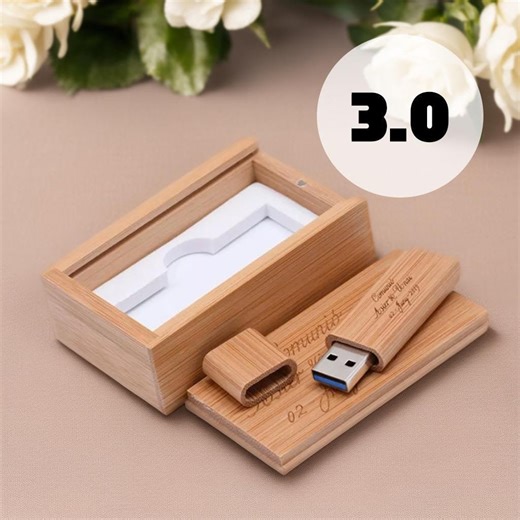 Personligt graverat trä-USB 3.0-minne med rundade kanter i ask – Perfekt för bröllop, fotografering och logotyper. Storlekar: 4 GB–128 GB #40 - Etsy Sverige