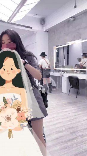 Stylish Hairdressing Service Demonstration at Modern Salon