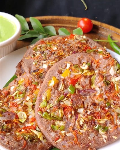 Detailed recipe on my YOUTUBE channel One grain, endless health benefits 🌾✨ From comforting breakfasts to light meals, these 6 ragi recipes prove that healthy eating can be tasty, versatile, and easy to follow. Whether you’re focusing on weight loss, blood sugar balance, or gluten-free living, ragi fits perfectly into a modern Indian diet. Simple ingredients, nourishing results, and everyday wellness—all in one reel 💚 Save this for later and tell us in the comments which ragi recipe you’ll try