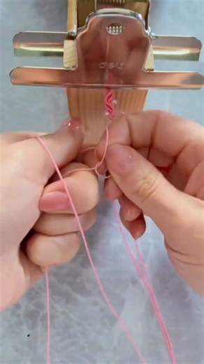 14K views · 142 reactions | Knot decoration Tutorial DIY Beaded Macrame Bracelet  Dailing Celeste Hernández Q #fblifestyle #crochet #crochetflowers #crochetstitch #knittingandcrochet | Diy Concept | Facebook