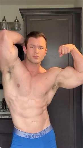 Bodybuilder Beef on Instagram: "Check out US muscleman Joey Sullivan 💪🏼 @protien_master . . . . . #ArmDay #Bodybuilder #Beef #Muscle #Gym #Man #Flex #FitFam #Muscular #Muscles #Muscled #Biceps #Pecs #Chest #Abs #SixPack #Ripped #Built #Quads #Lats #GymMotivation #Hulk #Hulking #Homme #Uomo #Pits #Hombres"