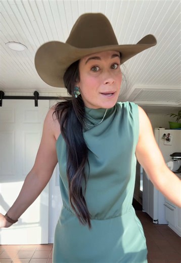 @Lindsey Banks | Elaine Silver @The Boot Store | women's boots