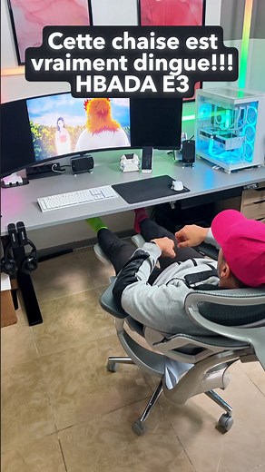 🔥 Collaboration commerciale. J'en pouvais plus de ma vieille chaise gaming😨, j'ai découvert et je teste cette chaise ergonomique, c'est la HBADA E3 😲!!! @hbada_official Elle est super confortable, même pendant des longues heures de jeux ou de travail. Grâce à l'ajustement des différentes parties de la chaise, chacun peut trouver un réglage qui lui convient et qui s'adapte à sa morphologie. On peut en outre ajuster : ✅ Les accoudoirs ✅ L'appuie tête ✅ Le dossier ✅ L'assise 🎁 Pour bénéficier d