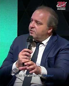 Le développement, c'est l'affaire du privé ET du public