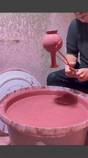 Watch how porcelain gets its color through paint dipping #artisan #craftskills #handmade