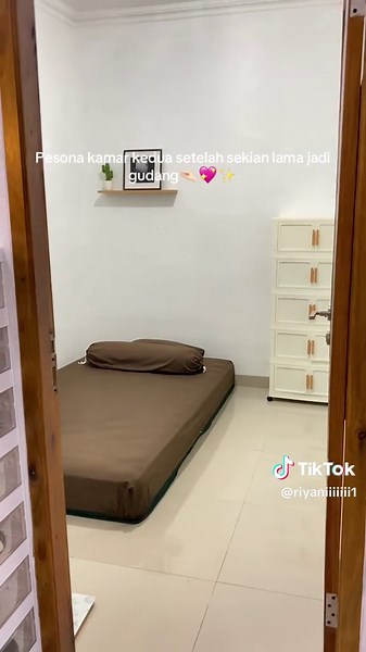 IG : Riyani1__ (@riyaniiiiiii1)’s videos with suara asli - Fina Destiana (bfc)