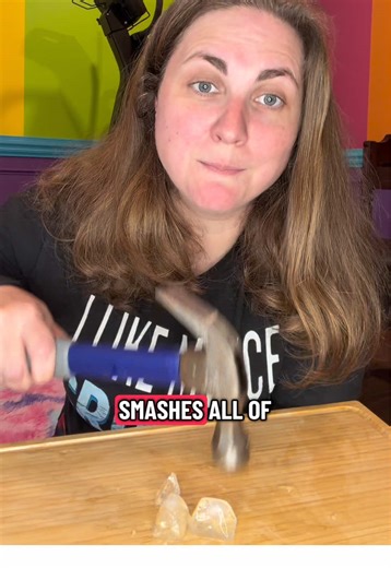 Intro to accounting: a simple, easy to follow example journal entry (debits and credits) using a real-world example of inventory being destroyed. #accountant #accounting #accounting101 #simpleaccounting #accountingstudent