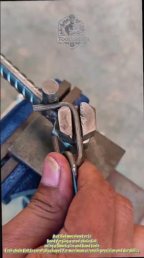 Hand Forging Steel Chain Links | Amazing Metal Fabrication Process & Blacksmith Skills