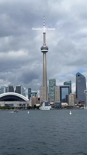 CN Tower Toronto 🇨🇦❤#canadalife #alberta #trending #torontolife #vancouvercanada #toronto #montreal #Montreal #Toronto #oldquebec #canadalife #mrcanadian #canadavibes #🇺🇸🇨🇦❤ #foryour #foryour #trendingvideo 🇨🇦 #vancouver