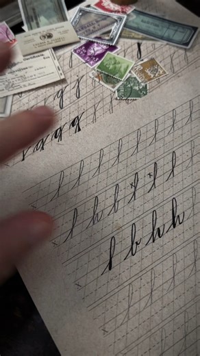 Ejercicios de loops para spencerian! #spencerian #spencerianscript | Adrián Bárcenas Caligrafía