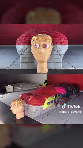 VICE ID—BTS PART 1: Cutting Up Clay & Taking A Picture After Every Slice… ——————————————— Seen here is the Timelapse and RAW Cut Of The Full Length Animation. This clip also features the BETA sound design I provided as a reference for the final TV version. #claymation #stopmotion #timelapse