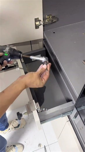 #高性能实用工具 #好工具一起分享 #高效率五金工具 #郑州家具安装师傅