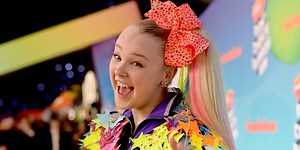 Jojo Siwa Celebrates Second Anniversary of Her Coming Out – ‘I’m SO Proud of 17 Year Old JoJo’