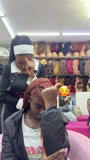 Wig transformation: wig install gives flawless look