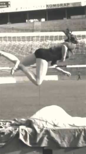 Straddle High Jump technique Women Stanka Prezelj SLO 1972