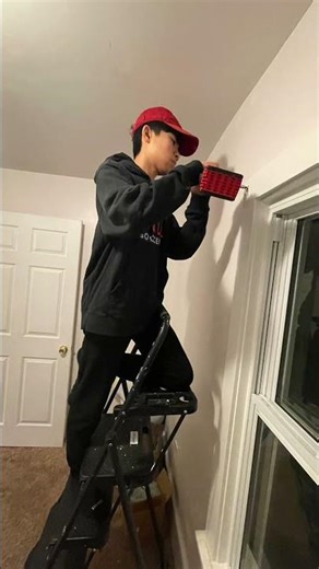 Little Hands. Big Lessons.