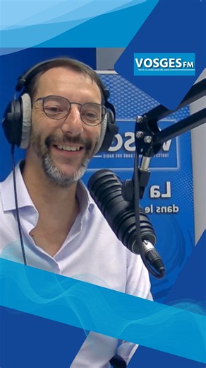 2.9K views · 33 reactions | Christophe et Justine, ce sont aussi des interviews avec les acteurs du territoire. À l’occasion de la Journée mondiale de l’entrepreneur vendredi, ils ont échangé avec Jérémy Guerlain, de MonVéloo d'Entreprise.  #vélo #entreprise #morning #radio | Radio Vosges FM | Facebook