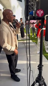 1.6K views · 7.2K reactions | @officialjeffreyosborne❤️❤️❤️ We love you and we’re so thankful for you and your music all these years of greatness #JeffreyOsborne!!! | R&B Slow Jams LIVE | Facebook