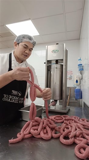 Mag buhol buhol tayo Ng beef sausage