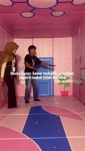 Kira-kira kamu udah kepikiran belum mau ngabisin waktu berapa lama di dalam Space and Time Cube? NOW OPEN !!! 📍Tunjungan Plaza 6 Lantai 4, Surabaya 🕑 10.00 - 22.00 ✅️ Ticket available by offline purchases Tiketnya berlaku seharian full, dijamin puasss puolll ! #spaceandtimecube #tunjunganplaza #surabaya #surabayadate #immersive