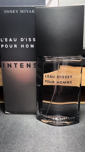 Unboxing L'Eau d'Issey Pour Homme Intense by Issey Miyake 🍊 Top notes: Yuzu, Bergamot, Sweet Orange and Mandarin Orange Middle notes: Nutmeg, Lotus, Cinnamon, Cardamom and Saffron Base notes: Incense, Papyrus, Ambergris, Benzoin and Amber. #beauty #perfumetiktok #fyp #lazadafinds #makeup #perfumehaul #unboxing #asmrph #tiktokPhilippines #tiktokfinds #decants #asmr #perfumetok #perfumerecommendation #perfumecollectionsPH #affordableperfume #womensperfume #mensperfume #100%original #dekantzph
