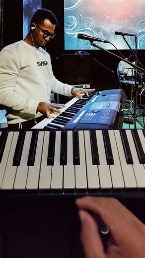 17K views · 185 reactions | Circulo Armónico de Re mayor (D) en piano tutorial #circuloarmonico #progresion #acordesdere acordes de Re mayor | Tutorial Piano cristiano Kairo Tutorial | Facebook