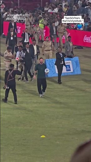 Lionel Messi in the Hyderabad Stadium - Unbelievable craze in India