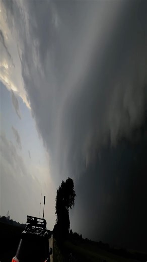 POV: Standing in front of a MOTHERSHIP… Alien invasion? Or SUPERCELL? … 🛸