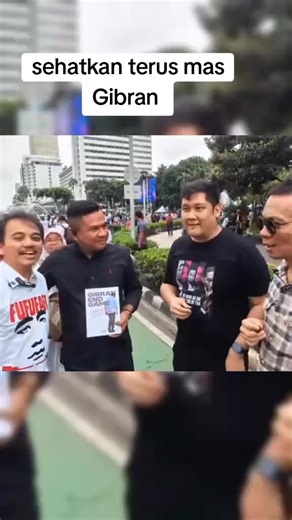 Roy cs bagikan buku gratis