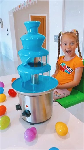 Chocolate Lovers🤭🥰 #gabyandalex #blue #chocolate