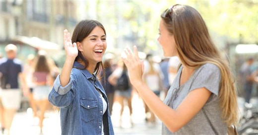 Qué significa que alguien no te salude según la psicología: esta es la explicación de los psicólogos