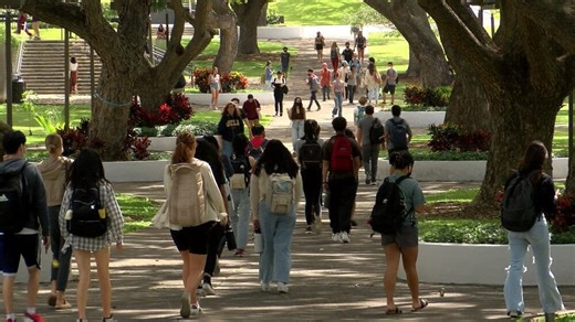 Heavy traffic expected on Oahu when UH students return for spring semester