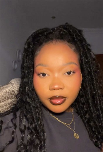 Here is my updated base routine✨I did go a little crazy with the blush 🫣 Here’s a list of all products I used as well as the shades Maybelline grippy primer Foundation:Revlon colourstay shade 013 La girl pro concealer shade fawn La girl pro concealer shade medium beige Revlon colour stay concealer shade 080 Nyx wonder stick shade deep magenta Yardley loose powder translucent La girl pro powder banana yellow NYX buttermelt bronzer shade butta match catrice blush affair shade 020 pleasing pink #m