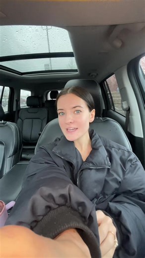 Bridal shower glow— I’ve been going to Mistica at @SkinLaB by Dr. LaBrasca on & off for 2 years & she has transformed my skin fr. Got me on a routine that works for me 🙏🏻