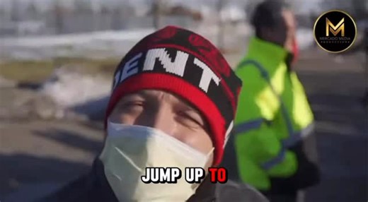Mercado Media on Instagram: "ICE PROTEST: AGITATORS EDITION - Bishop Henry Whipple Federal Building Zak X takes a Super Mario style JUMP to be seen on camera 📸: @guru_merc"