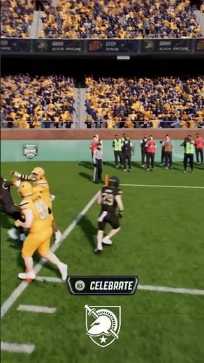 Fenway Bowl: Army vs. UTEP. Army scores right before the half.