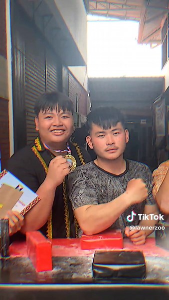 Arm Wrestling Fails: Hilarious Moments to Remember