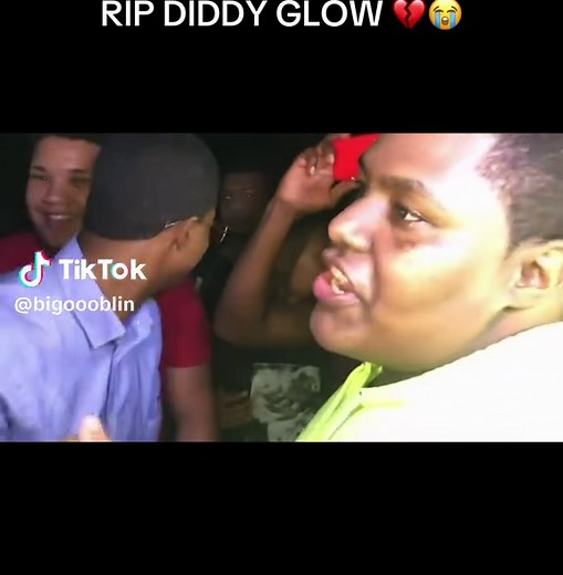 WOW DIOS MÍO ESTO TIENE QUE SER MENTIRA 💔😭 mi freestyler favorito nooooo 😭😭😭😭😭 wow DIDDY FLOW TE NOS FUISTE 💔 NO ME SALEN PALABRAS EN VDD DIALE LOCO POR TI FUE QUE YO ME INSPIRE PARA BAJAR A LOS JUNTES A IMPROVISAR Y CONTIGO FUE MI ULTIMA BATALLA Y LA BATALLA MÁS FAMOSA DE LA NUEVA ERA DEL FREE 😭💔😭💔😭💔😭💔😭 WOW BRO UNA PERSONA TAN HUMILDE Y BUENA GENTE COMO TÚ UN CHAMAQUITO QUE LO ÚNICO QUE QUERÍA ERA SALIR ADELANTE Y SER RECONOCIDO POR SU INCREIBLE TALENTO 😭😭😭 DIOS TE TENGA EN