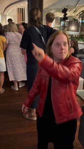 24K views · 3.6K reactions | IDA, En Dancing Queen i högform!✅ Vi har det bra på vår resa med fantastiska människor som påminner oss om vad som är meningen med livet !❤️ #gladahudikteatern #portugal #dancing #ida#hudikteatern | Glada Hudik-teatern | Facebook