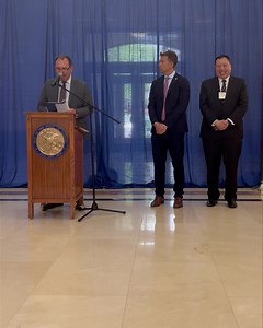 🌟 Here is the Illinois State Library Director Greg McCormick introducing our Spotlight on Service Award Recipient, Peter Harley! 🌟 • • #ILSOS #adulted #adultedu #adulteducation #adulteducationmatters | Aquinas Literacy Center