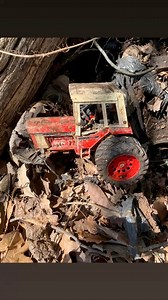 1.6K views · 40 shares | Some Past Finds In The Dump #dumpdigging #treasurehunting #treasurehuntingfinds #DiggingHistory #diggingfortreasure | Jamie Crawford | Facebook