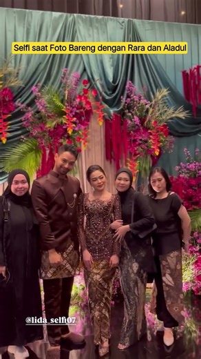 Selfi saat Foto Bareng dengan Rara dan Aladul