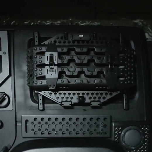 Jeep wrangler rear window molle panel