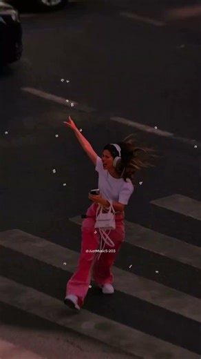 Bumble Bee - Bambee | Lyrics | aesthetic | whatsapp status | English songs | slowed | sped up #edit